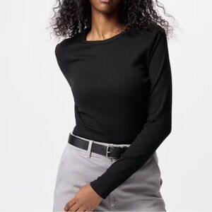 Uniqlo Soft Ribbed Black Long Sleeve